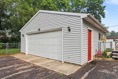 900 Jefferson Street, Three Rivers, MI 49093 - Photo 24