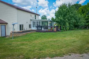 8565 S Cornwell Ave, Clare, MI 48617 - Photo 10