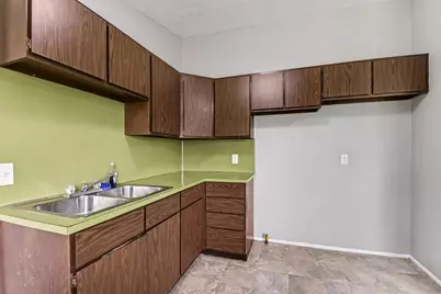 2440 Wilex Court SW, Wyoming, MI 49519 - Photo 8