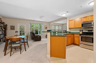 8159 Autumn Woods Tr, Ypsilanti, MI 48198 - Photo 16