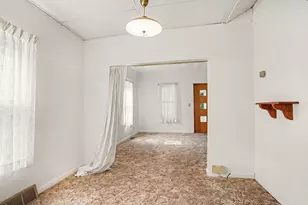 236 Cora St, Allegan, MI 49010 - Photo 4