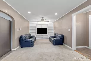 1524 Downey Street, Lansing, MI 48906 - Photo 4