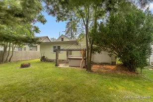 1524 Downey Street, Lansing, MI 48906 - Photo 20