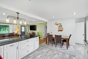 1025 Clausen Ave, Three Rivers, MI 49093 - Photo 10