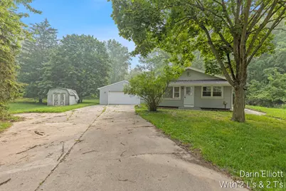2110 Worden Street, Lansing, MI 48910 - Photo 32