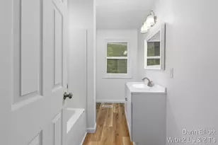 2110 Worden St, Lansing, MI 48910 - Photo 12