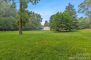 2110 Worden St, Lansing, MI 48910 - Photo 8