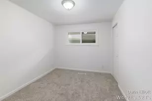 2110 Worden St, Lansing, MI 48910 - Photo 14