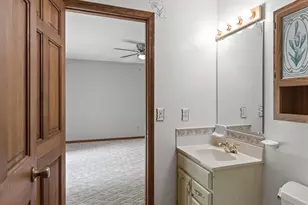19127 W Spring Lake Rd, Spring Lake, MI 49456 - Photo 24