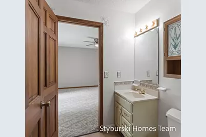 19127 W Spring Lake Road, Spring Lake, MI 49456 - Photo 24