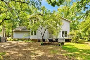 19127 W Spring Lake Rd, Spring Lake, MI 49456 - Photo 2