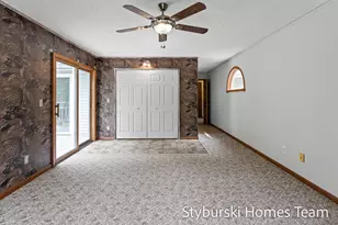 19127 W Spring Lake Rd, Spring Lake, MI 49456 - Photo 28