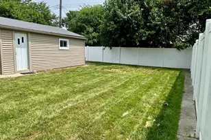 15111 Cameron St, Southgate, MI 48195 - Photo 32