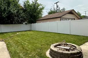15111 Cameron St, Southgate, MI 48195 - Photo 30