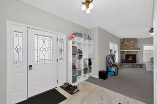 2053 Joni Ln, Stevensville, MI 49127 - Photo 18