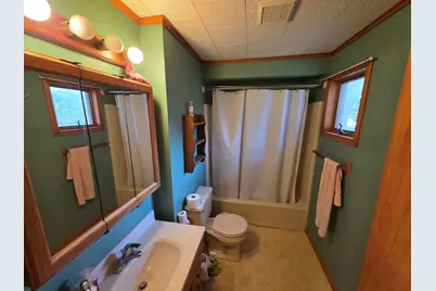 244 Washington Street, Manistee, MI 49660 - Photo 12