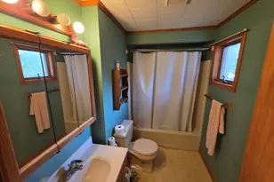 244 Washington St, Manistee, MI 49660 - Photo 12