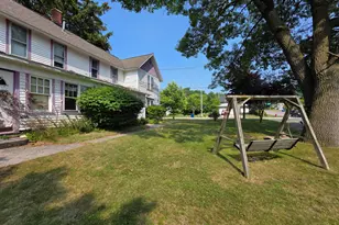 244 Washington St, Manistee, MI 49660 - Photo 26