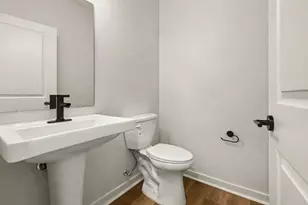 1480 W Valley, Lansing, MI 48906 - Photo 12