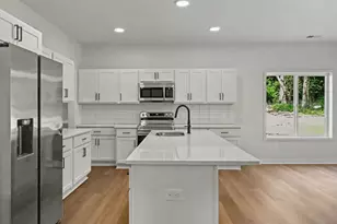1480 W Valley, Lansing, MI 48906 - Photo 4