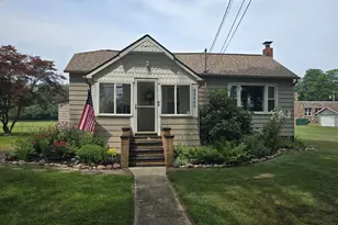 53560 Fulton Rd, Leonidas, MI 49066 - Photo 1