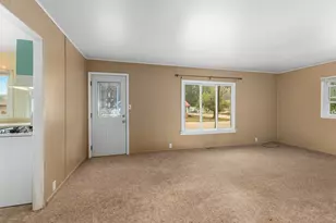 156 Stearns St, Barryton, MI 49305 - Photo 4