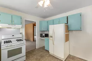 156 Stearns St, Barryton, MI 49305 - Photo 10