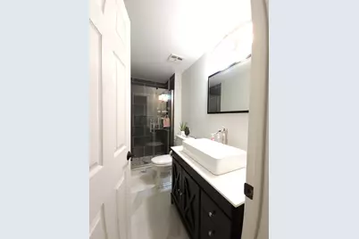 29757 Farmbrook Villa Lane, Southfield, MI 48034 - Photo 26