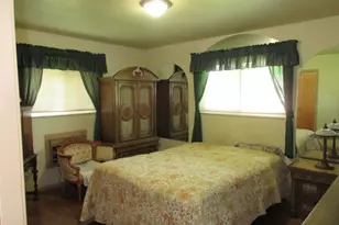 175 Clinton River Dr, Mount Clemens, MI 48043 - Photo 10
