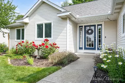 3101 Woodlily Street SW, Wyoming, MI 49418 - Photo 2