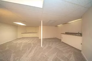 1885 Christy Ct, Rochester, MI 48309 - Photo 52