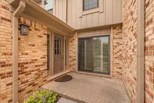 1885 Christy Ct, Rochester, MI 48309 - Photo 6
