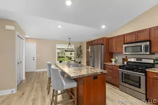 656 Wren Ct, Middleville, MI 49333 - Photo 8