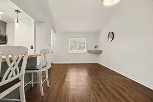 4239 SE Eastcastle Ct SE, Grand Rapids, MI 49508 - Photo 16