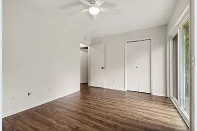 4239 SE Eastcastle Court SE, Grand Rapids, MI 49508 - Photo 24