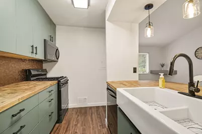 4239 SE Eastcastle Court SE, Grand Rapids, MI 49508 - Photo 14