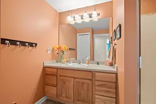 6730 Grand Beach Dr, Brighton, MI 48114 - Photo 30
