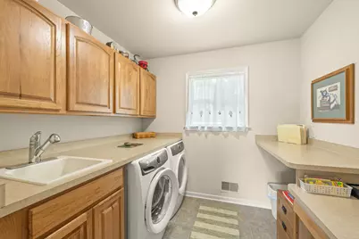 6730 Grand Beach Drive, Brighton, MI 48114 - Photo 24
