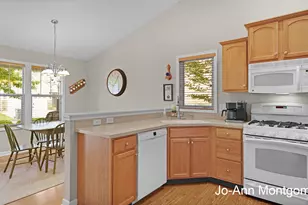 13473 Carpenter Way, Nunica, MI 49448 - Photo 6