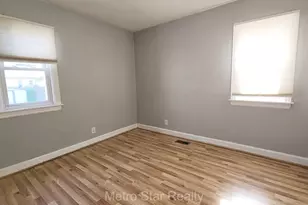 353 W Brockton Ave, Madison Heights, MI 48071 - Photo 10