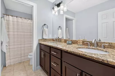 3911 Fox Crossing Drive, Saint Joseph, MI 49085 - Photo 24