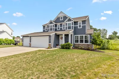 2929 E Morgan Trail NE, Rockford, MI 49341 - Photo 2