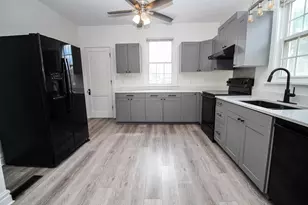 211 N Main St, Three Rivers, MI 49093 - Photo 6
