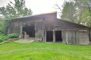 68228 Co Rd 215, Lawrence, MI 49064 - Photo 32