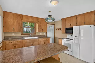 6695 Paradise Park Dr, Saranac, MI 48881 - Photo 16