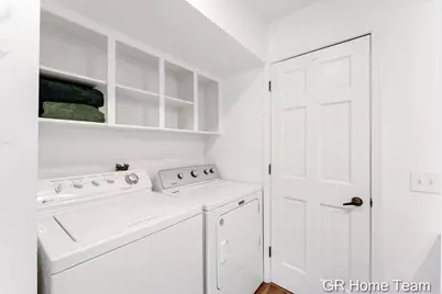 4542 Terry Drive SE, Kentwood, MI 49512 - Photo 40