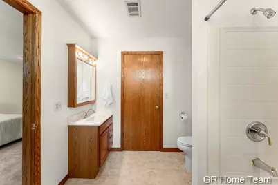 4542 Terry Drive SE, Kentwood, MI 49512 - Photo 54
