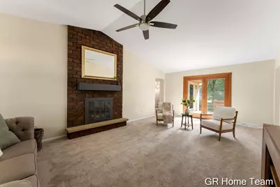 4542 Terry Drive SE, Kentwood, MI 49512 - Photo 12