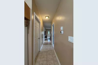 401 W Miller Road, Lansing, MI 48911 - Photo 10