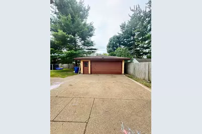 426 Eloise Drive, Benton Harbor, MI 49022 - Photo 6